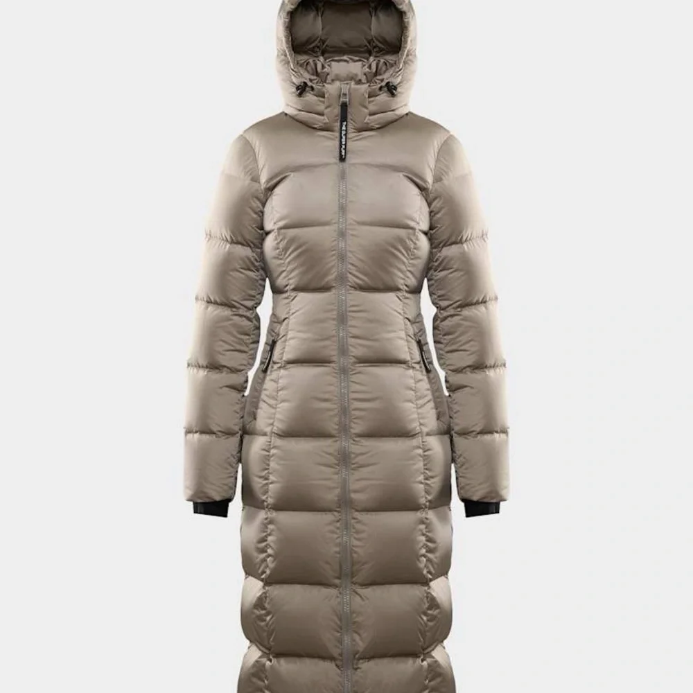 Aritzia The SuperSnug Puff™ Long - Satin - Picture 3 of 5